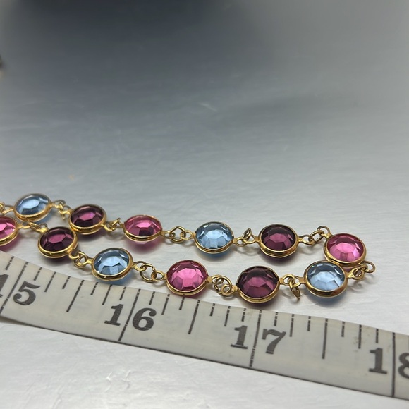 Swarovski Bezel Set Crystal Necklace Gold Tone Multi Color 17” w swan Hang Tag - Picture 6 of 6